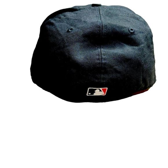 Pittsburgh Pirates Authentic Collection 59FIFTY New Era Black Fitted Hat… - Picture 4 of 9